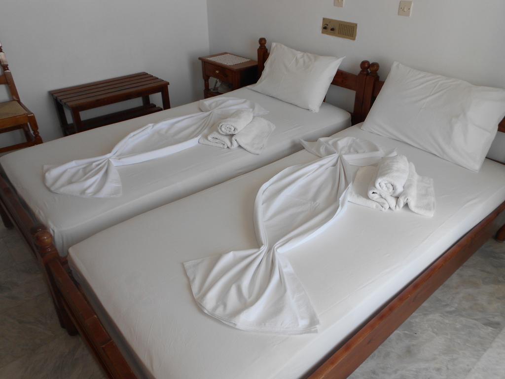 Zorbas Hotel Pythagoreio  Ruang foto